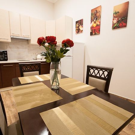Wonderful Flat On City Center Uzhhorod Ngoại thất bức ảnh