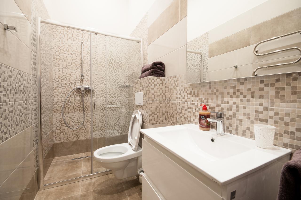 Wonderful Flat On City Center Uzhhorod Ngoại thất bức ảnh
